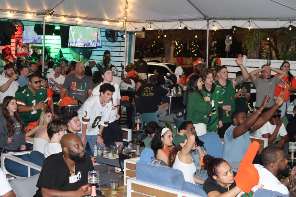The best sports bar to watch miami hurricanes in wynwood miami